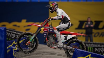 Monster Energy Supercross The Official Videogame 6